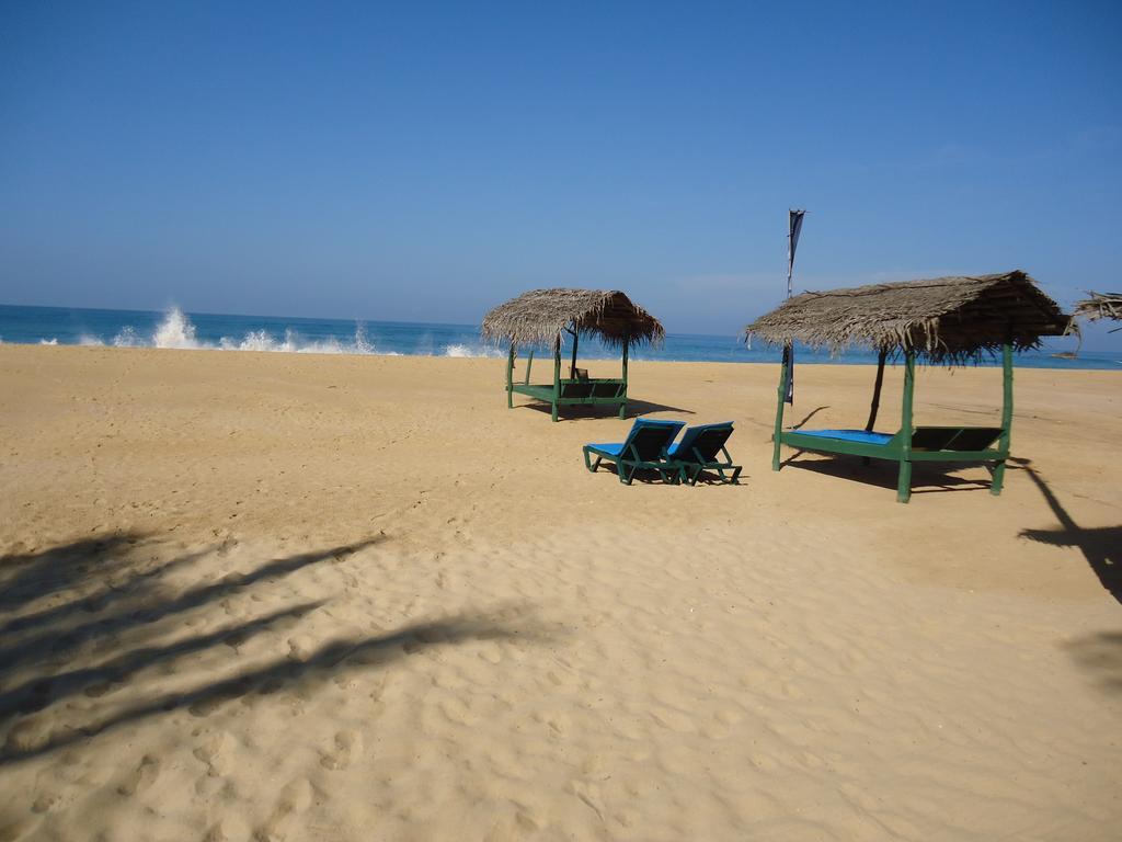 Whitepearl Beach Hikkaduwa Exterior foto