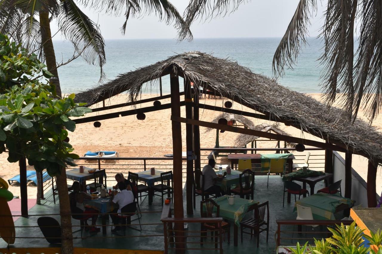 Whitepearl Beach Hikkaduwa Exterior foto